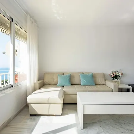Urbanchicmalaga Sea View Year Pool 10m From And Shops In Torremuelle 公寓 贝纳尔马德纳